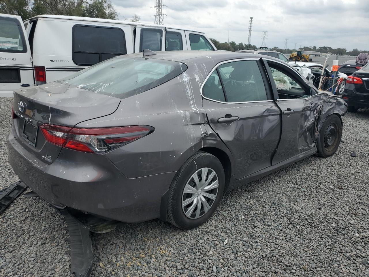 2021 Toyota Camry - Image 3