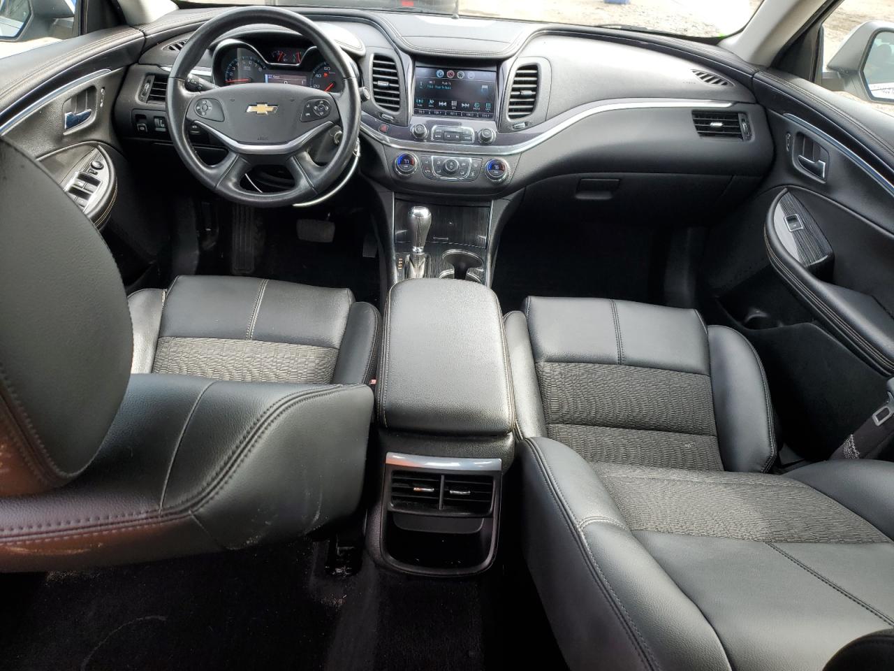 2017 Chevrolet Impala - Image 8