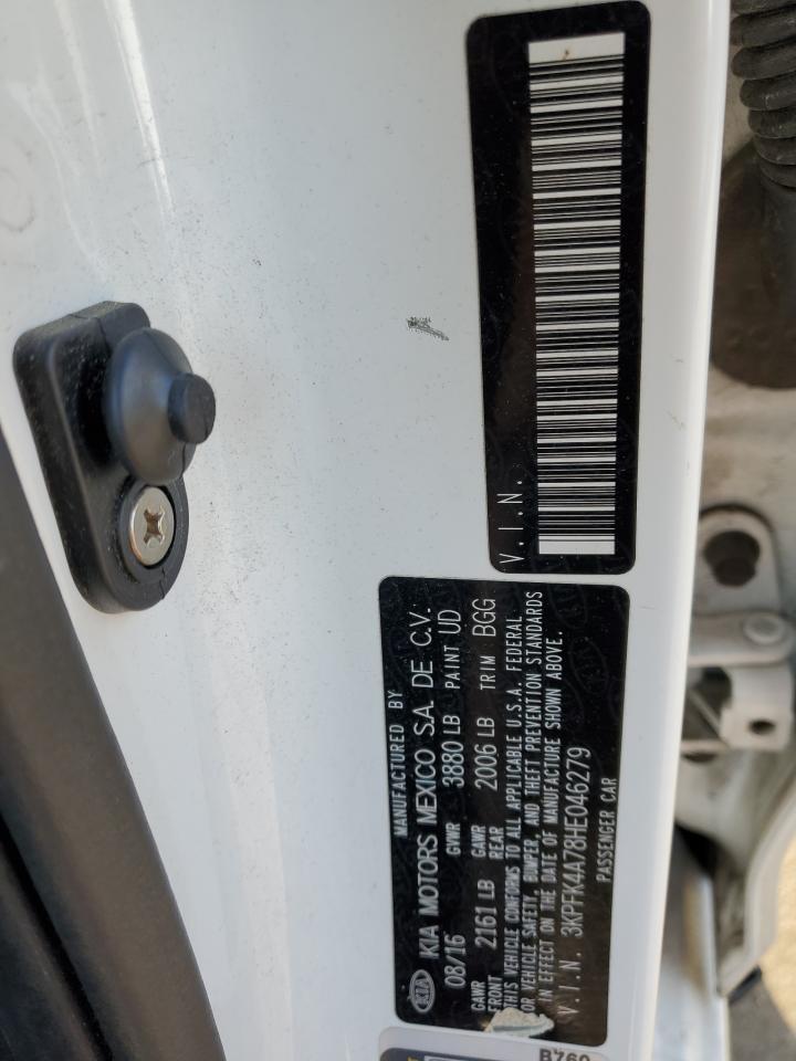 2017 Kia Forte - Image 14