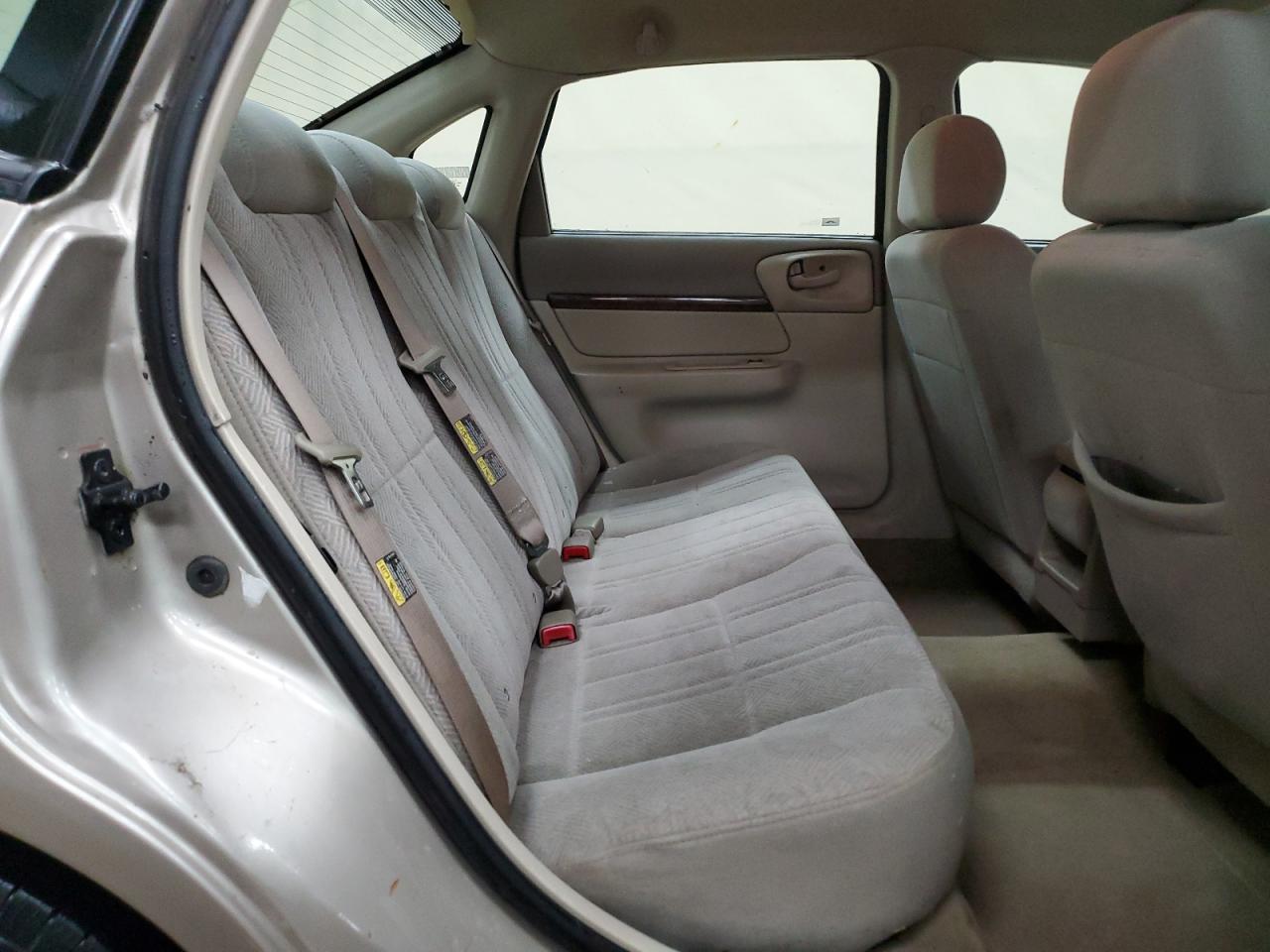 2003 Chevrolet Impala - Image 10
