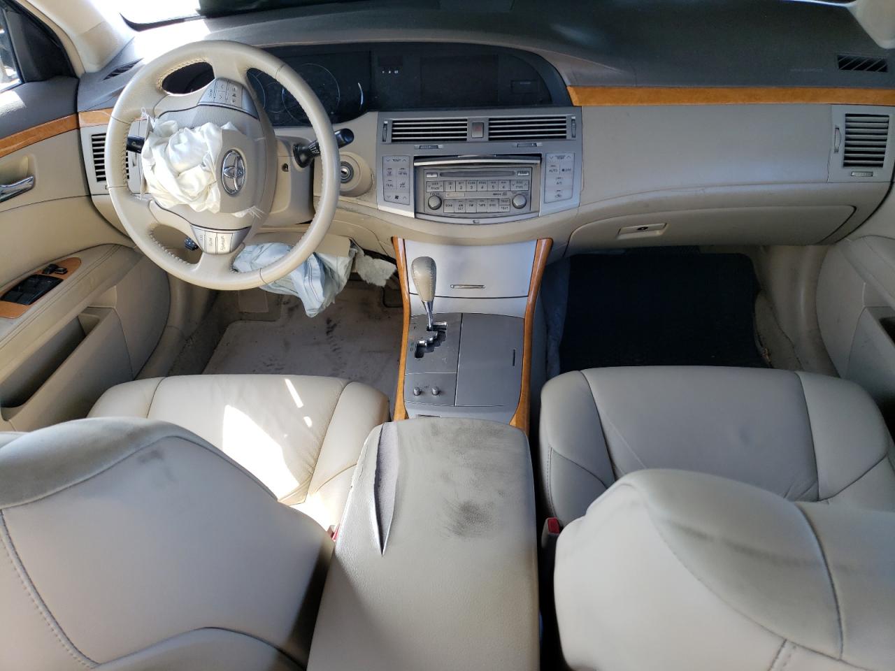2007 Toyota Avalon - Image 8