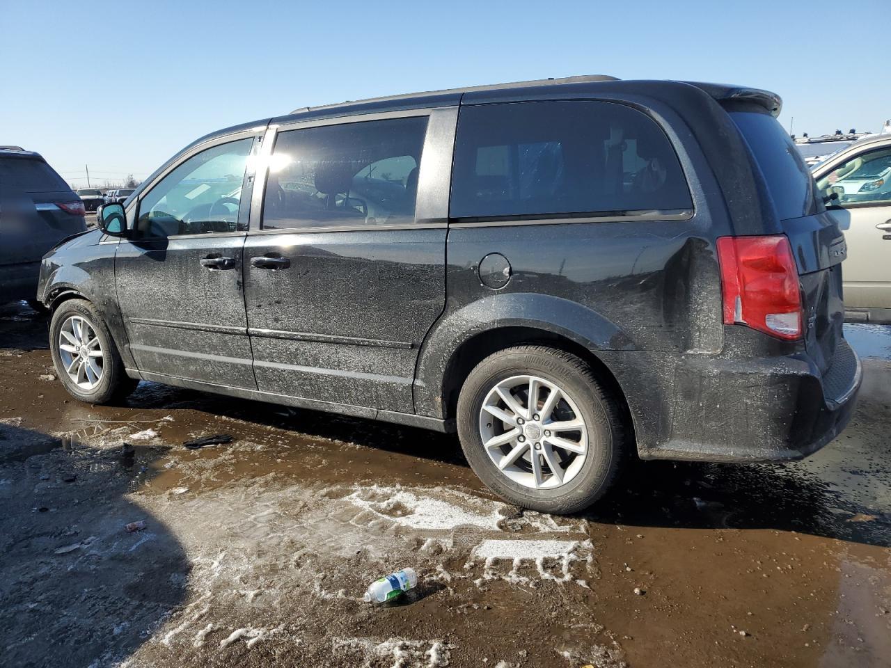 2013 Dodge Caravan - Image 2