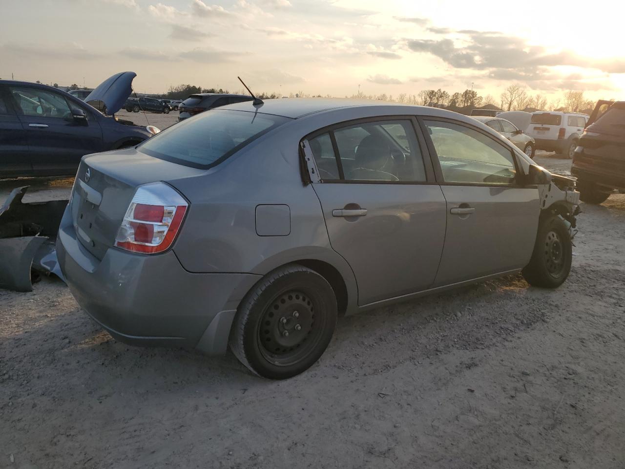 2008 Nissan Sentra - Image 3