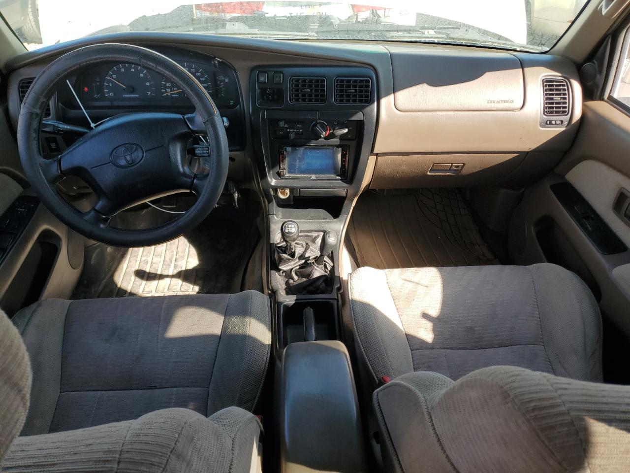 1998 Toyota 4Runner - Image 8