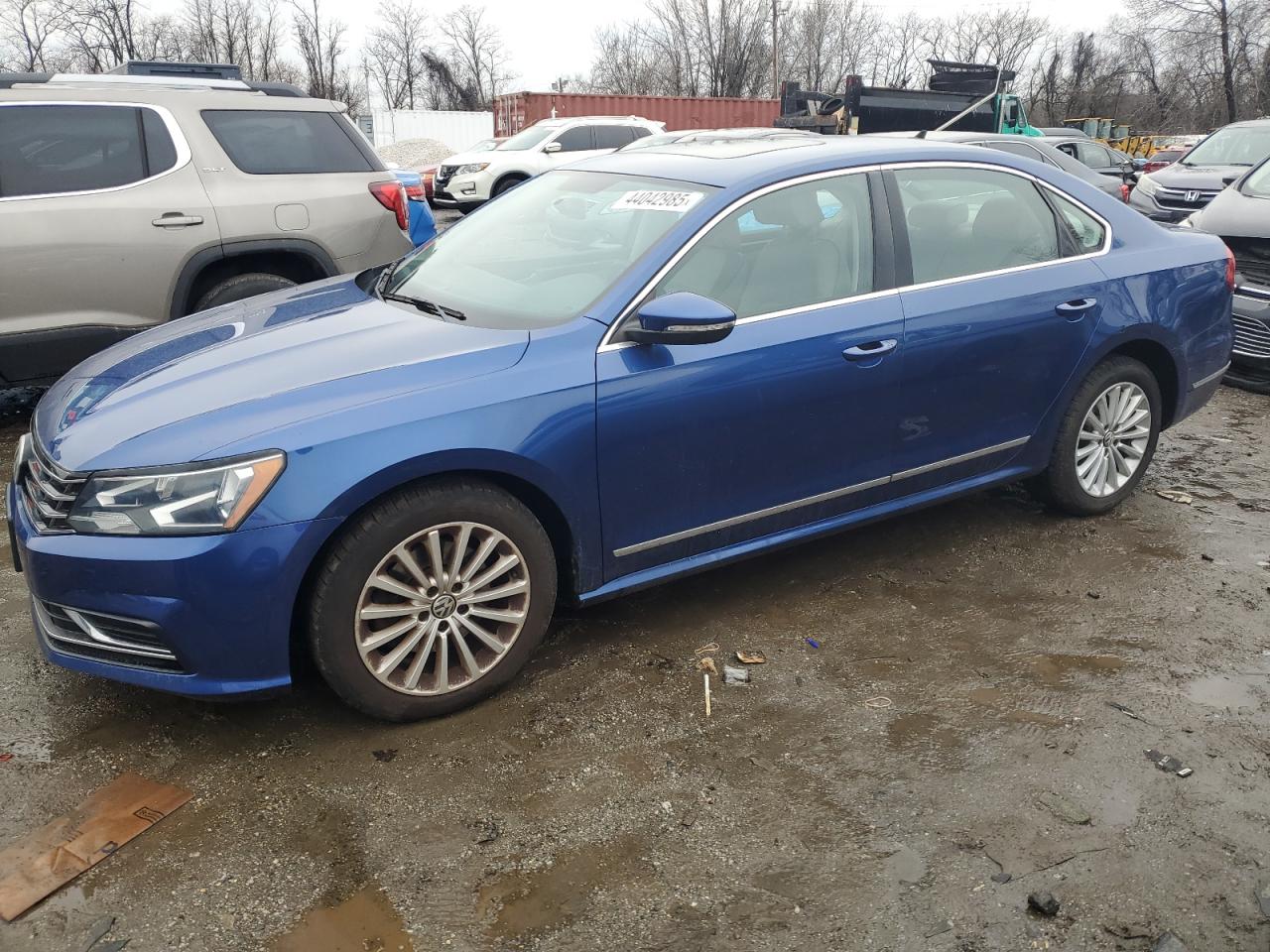 2016 Volkswagen Passat - Image 1