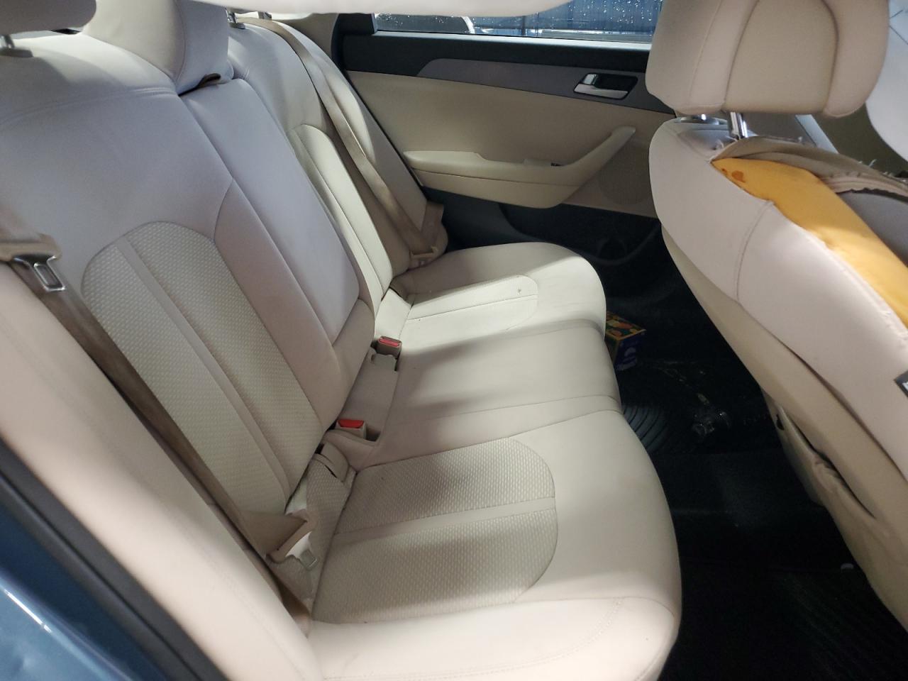 2015 Hyundai Sonata - Image 10