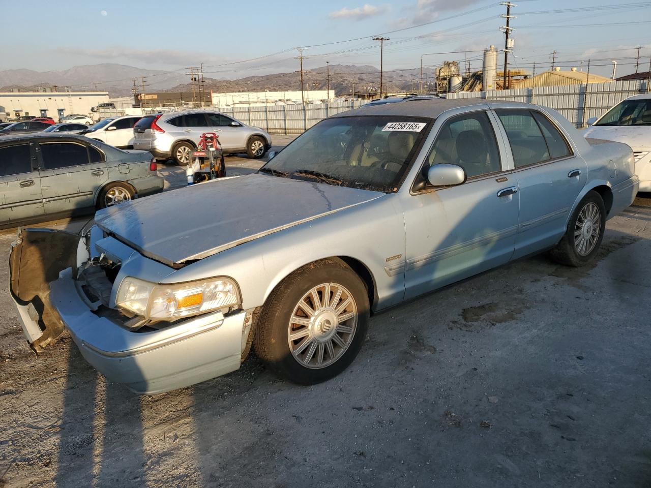 2011 Mercury Grand Marquis - Image 1