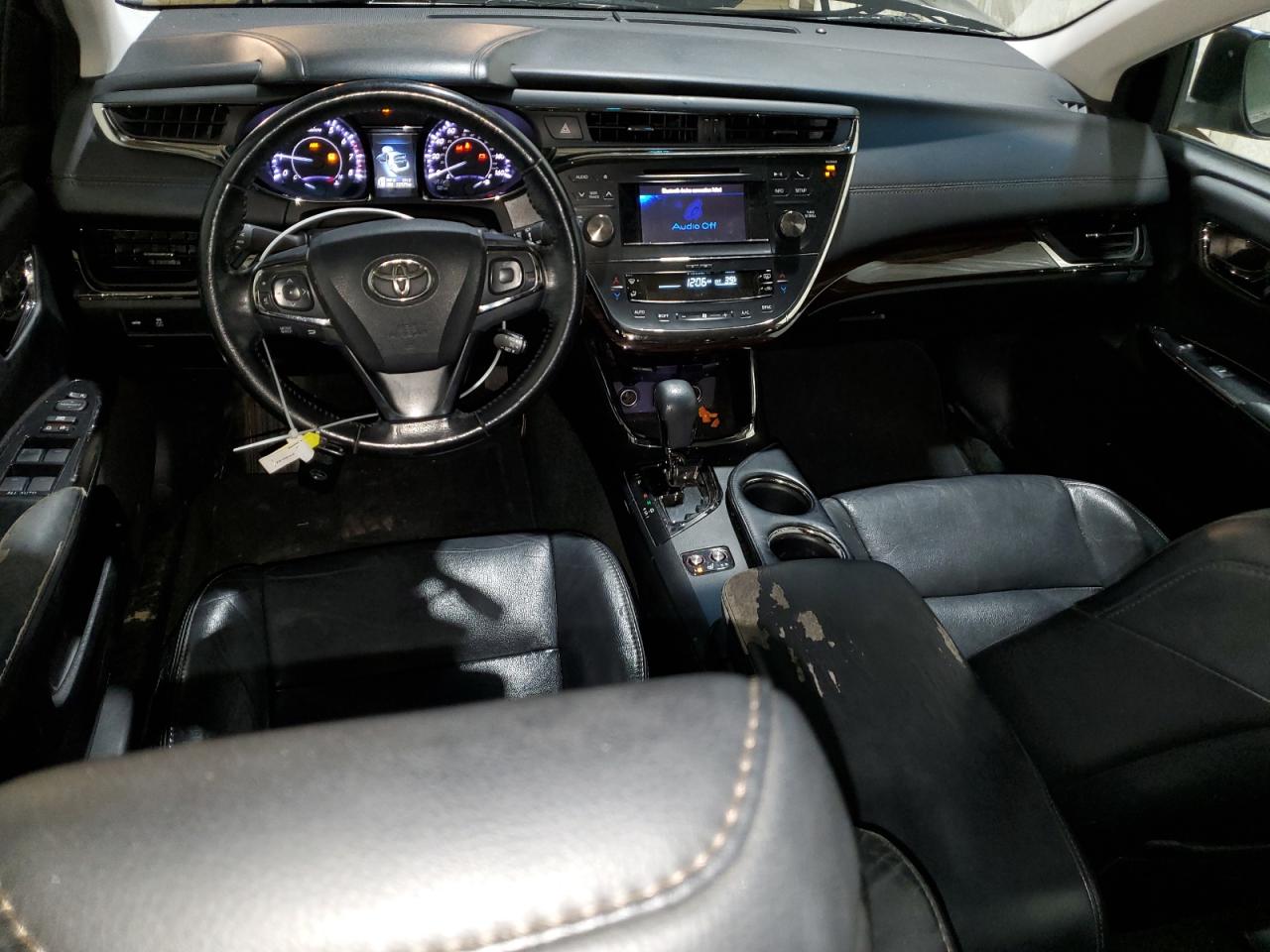 2013 Toyota Avalon - Image 8
