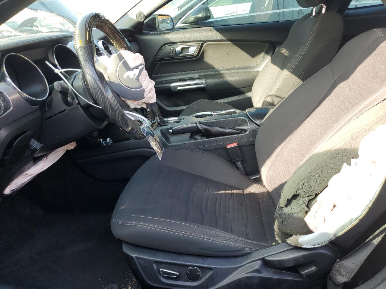 2015 Ford Mustang - Image 7