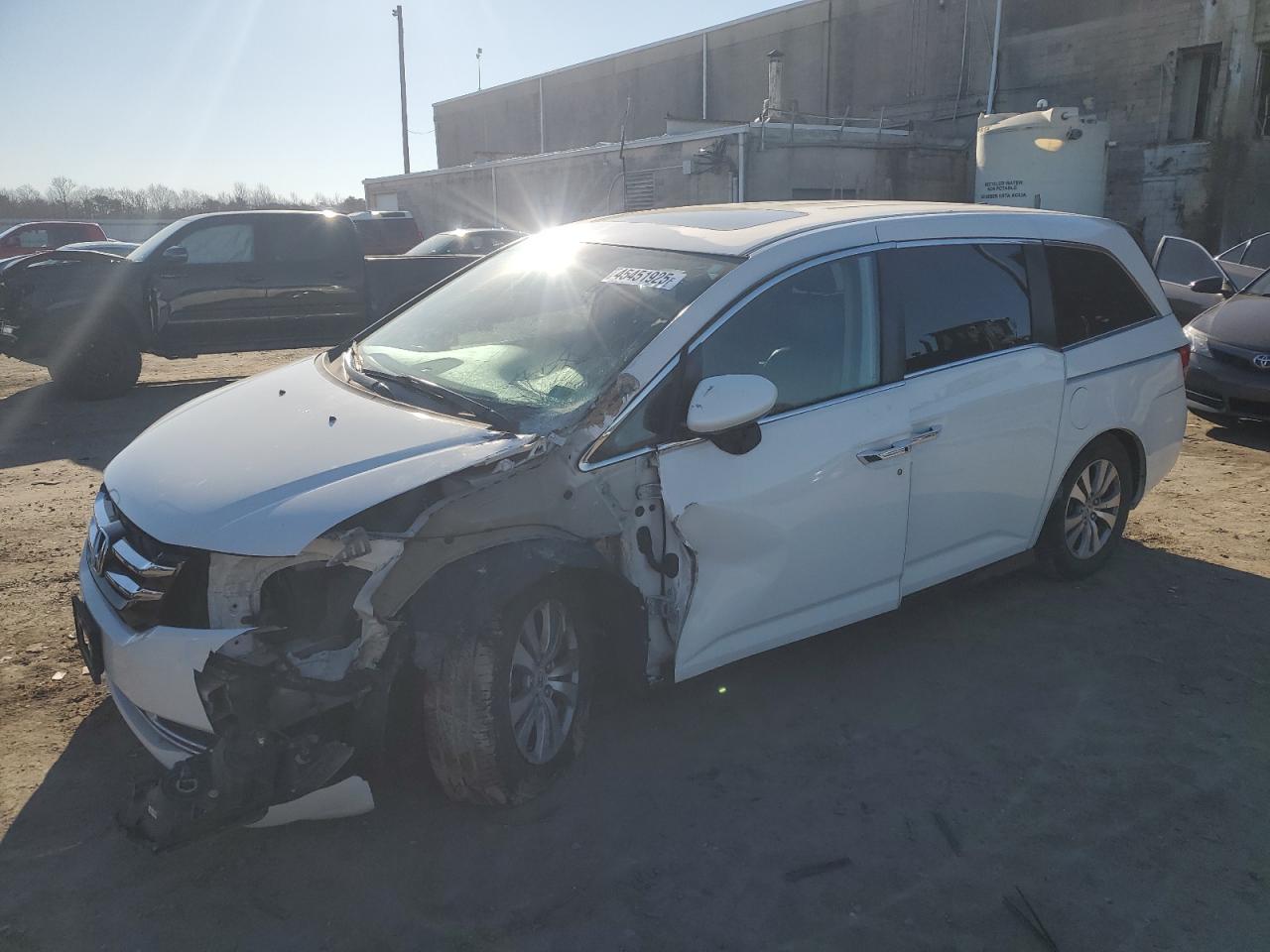 2016 Honda Odyssey - Image 1