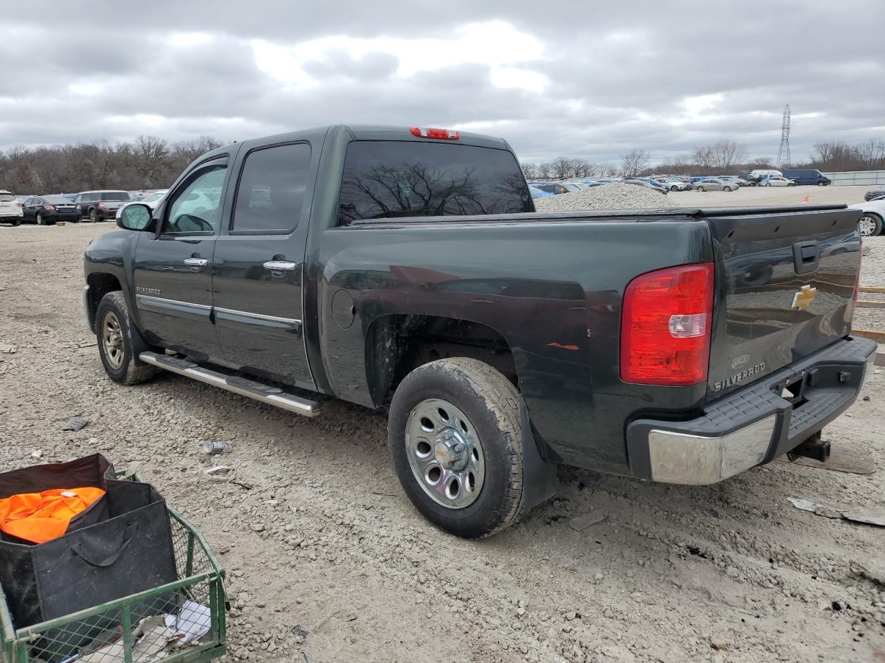 2013 Chevrolet Silverado - Image 2
