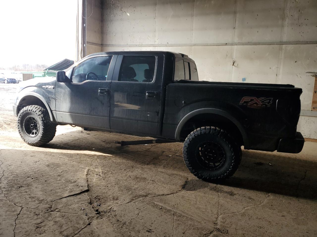 2014 Ford F-150 - Image 2