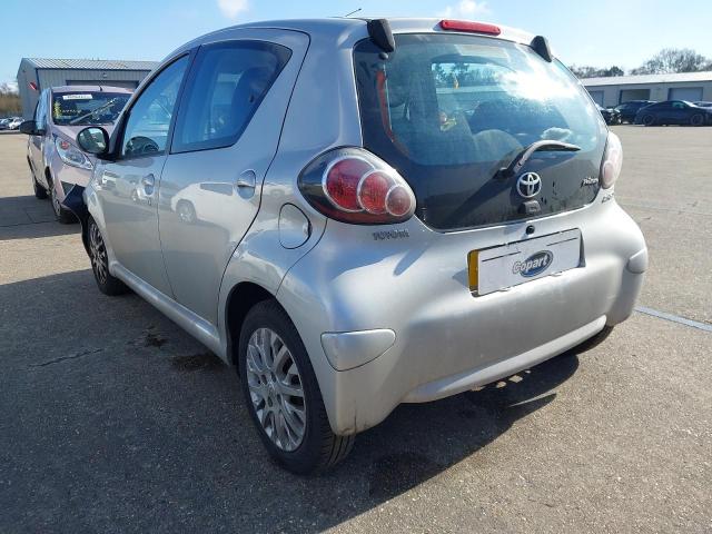 2010 TOYOTA AYGO PLATI