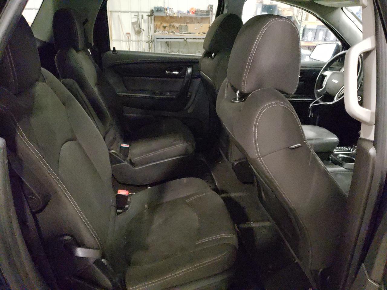 2015 GMC Acadia - Image 11