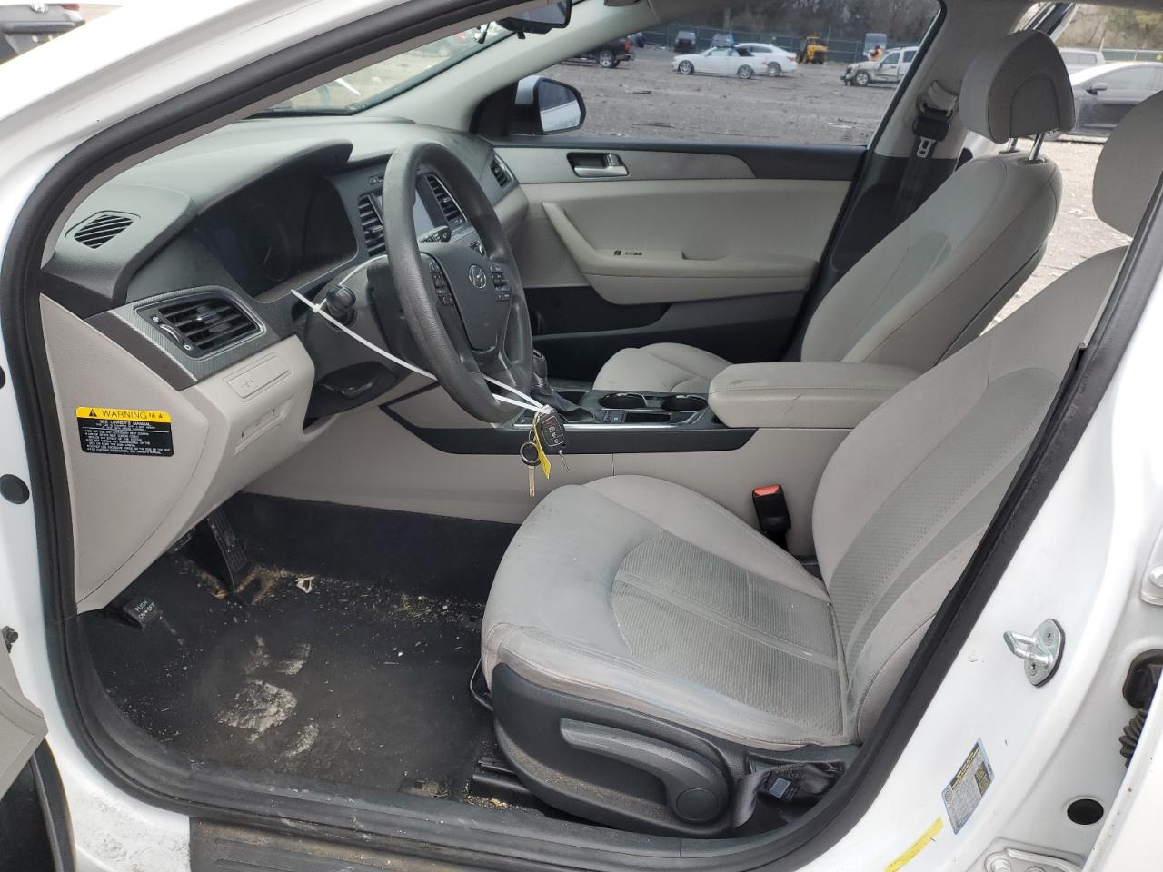 2016 Hyundai Sonata - Image 7