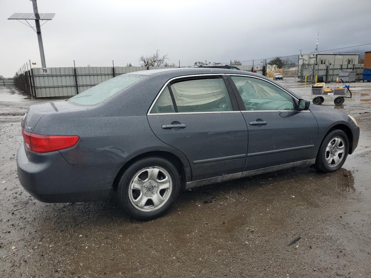 2005 Honda Accord - Image 3