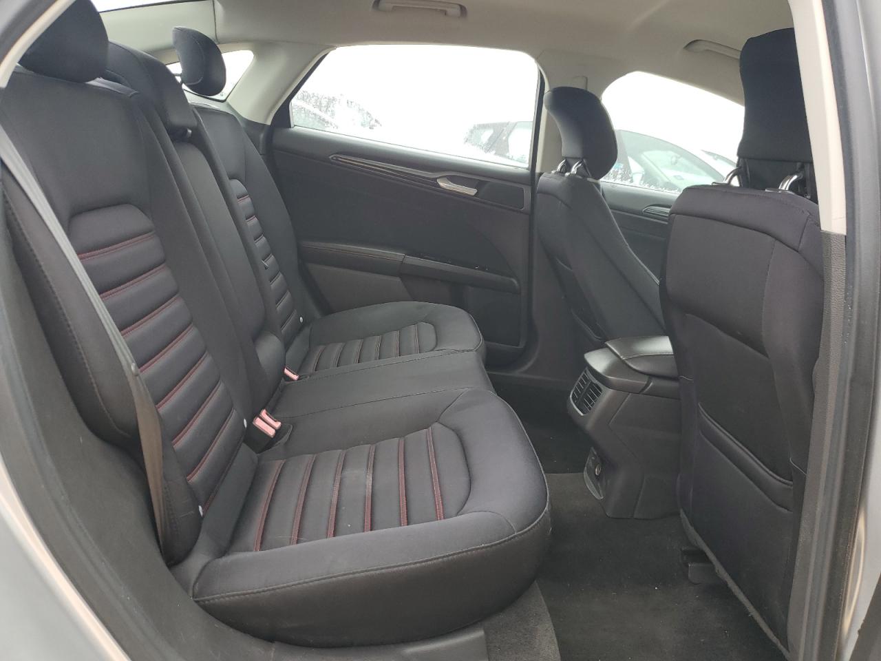 2013 Ford Fusion - Image 10