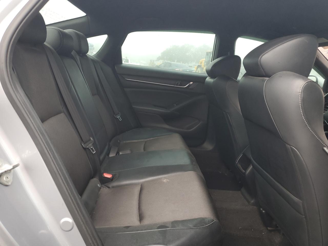 2018 Honda Accord - Image 10