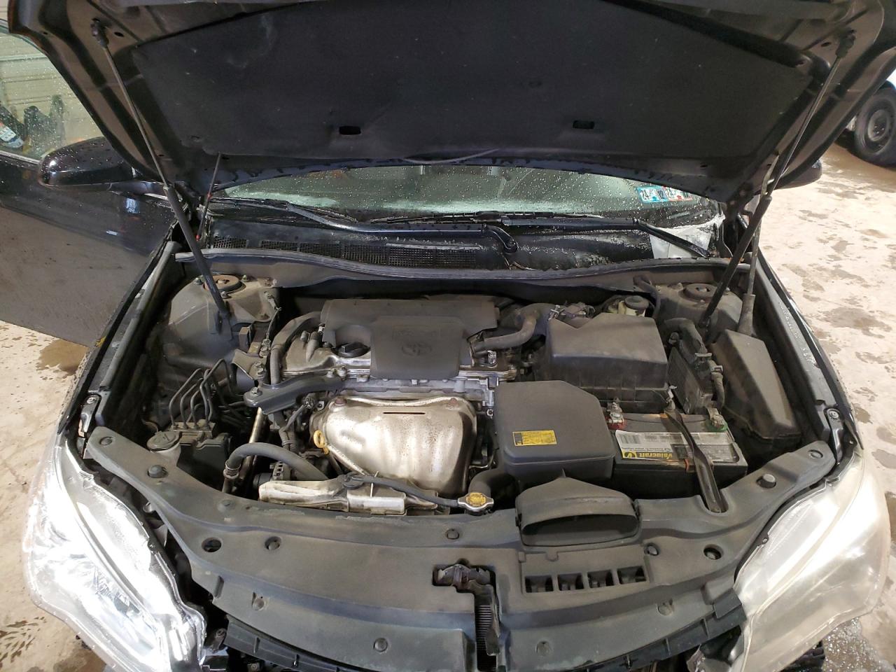 2015 Toyota Camry - Image 11