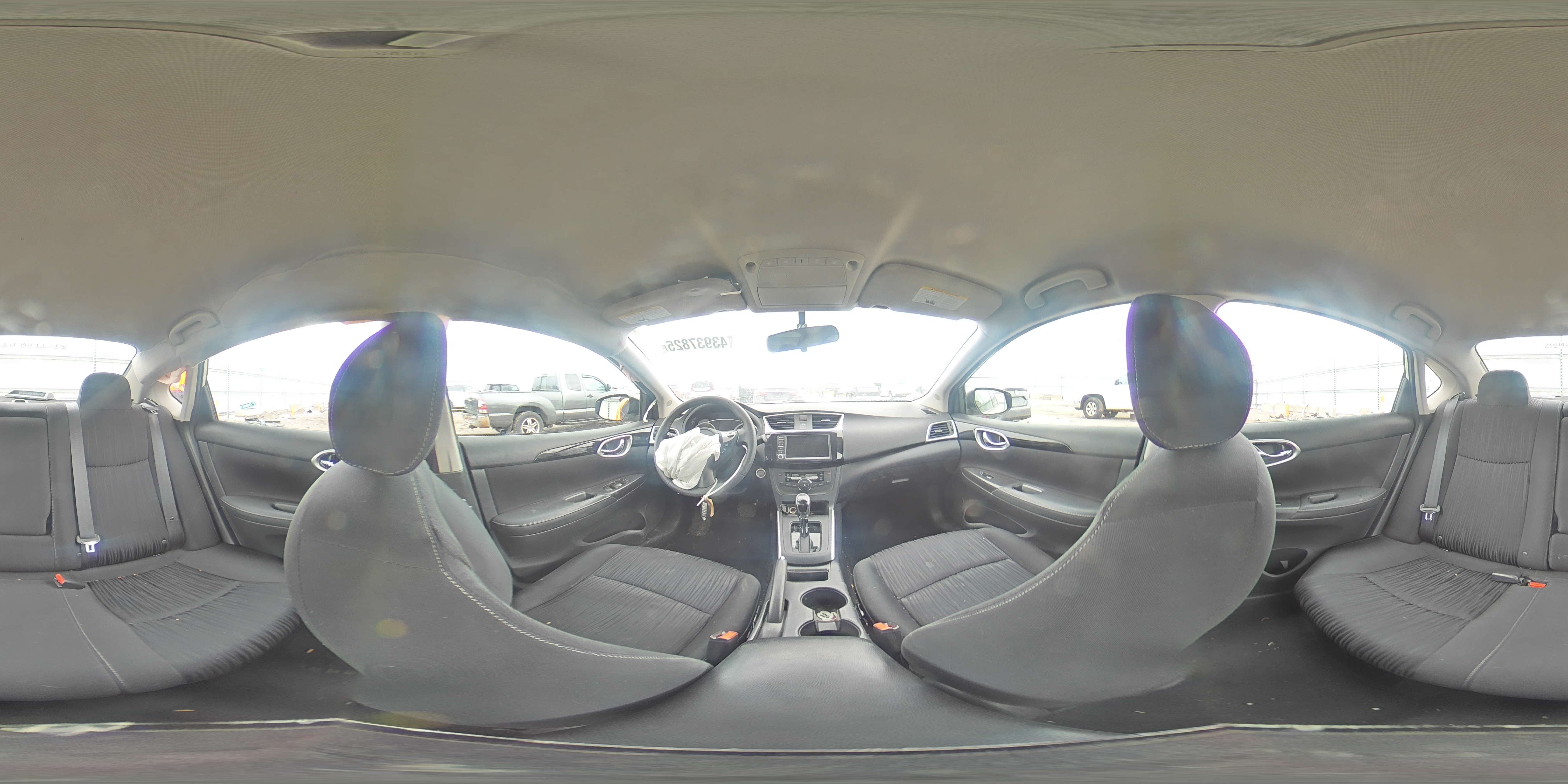 2019 Nissan Sentra - Image 13