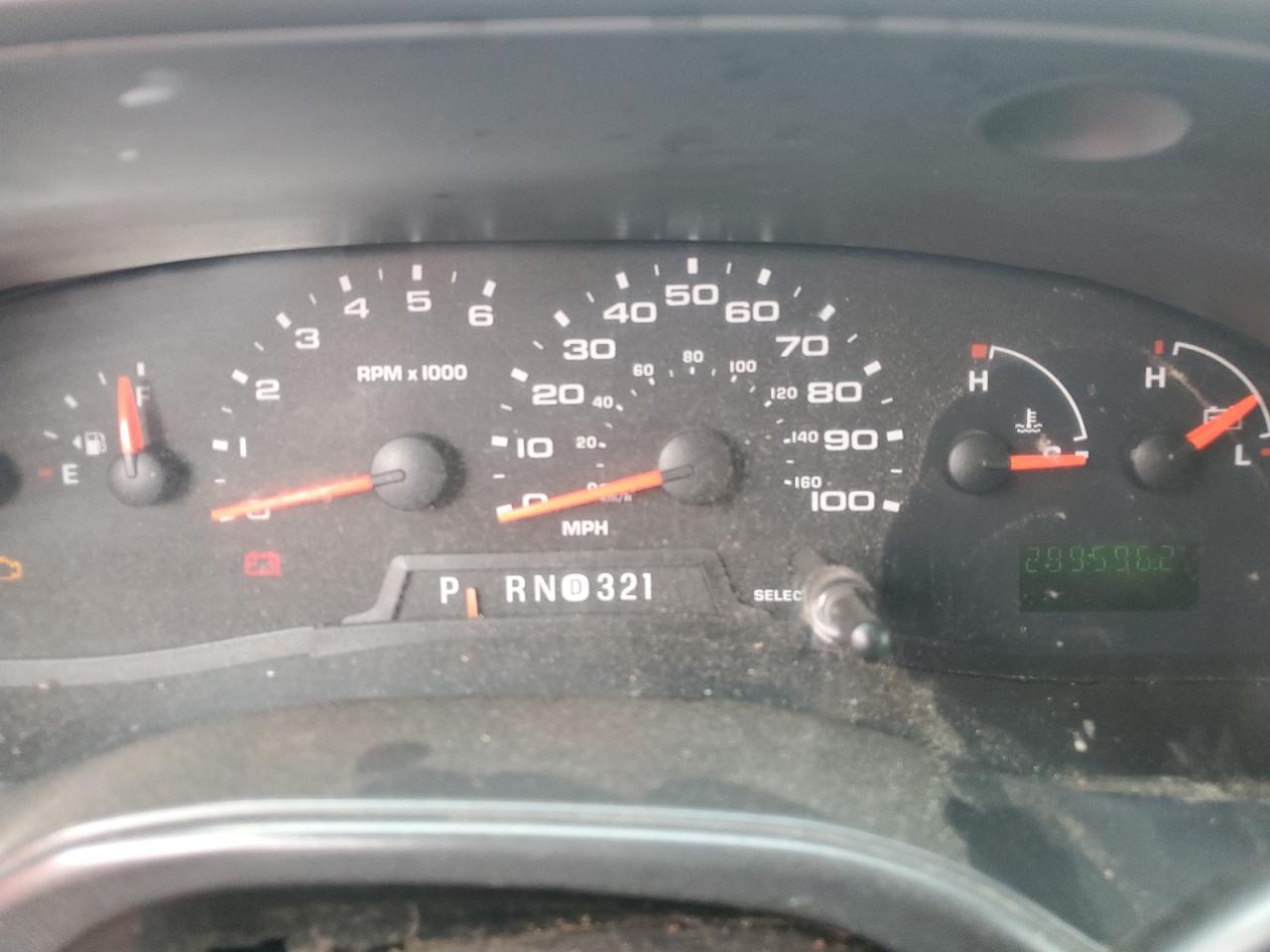2006 Ford Econoline - Image 9