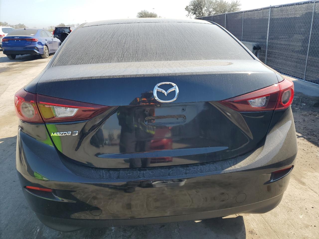 2016 Mazda 3 - Image 6