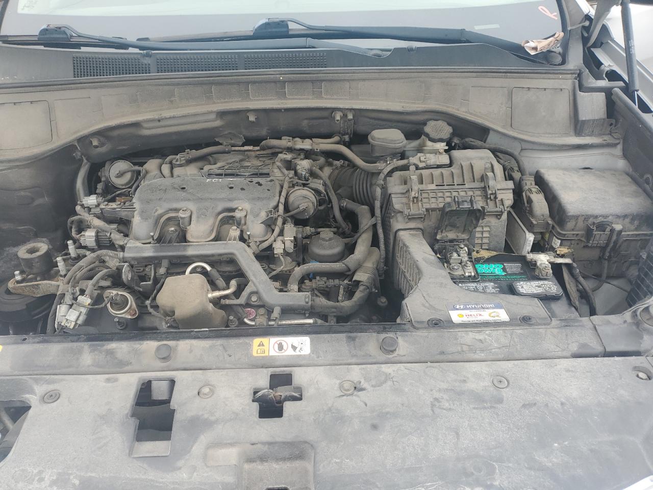 2014 Hyundai Santa Fe - Image 11