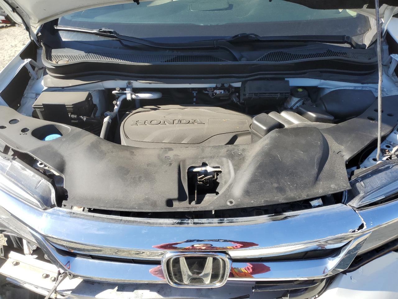 2019 Honda Pilot - Image 12