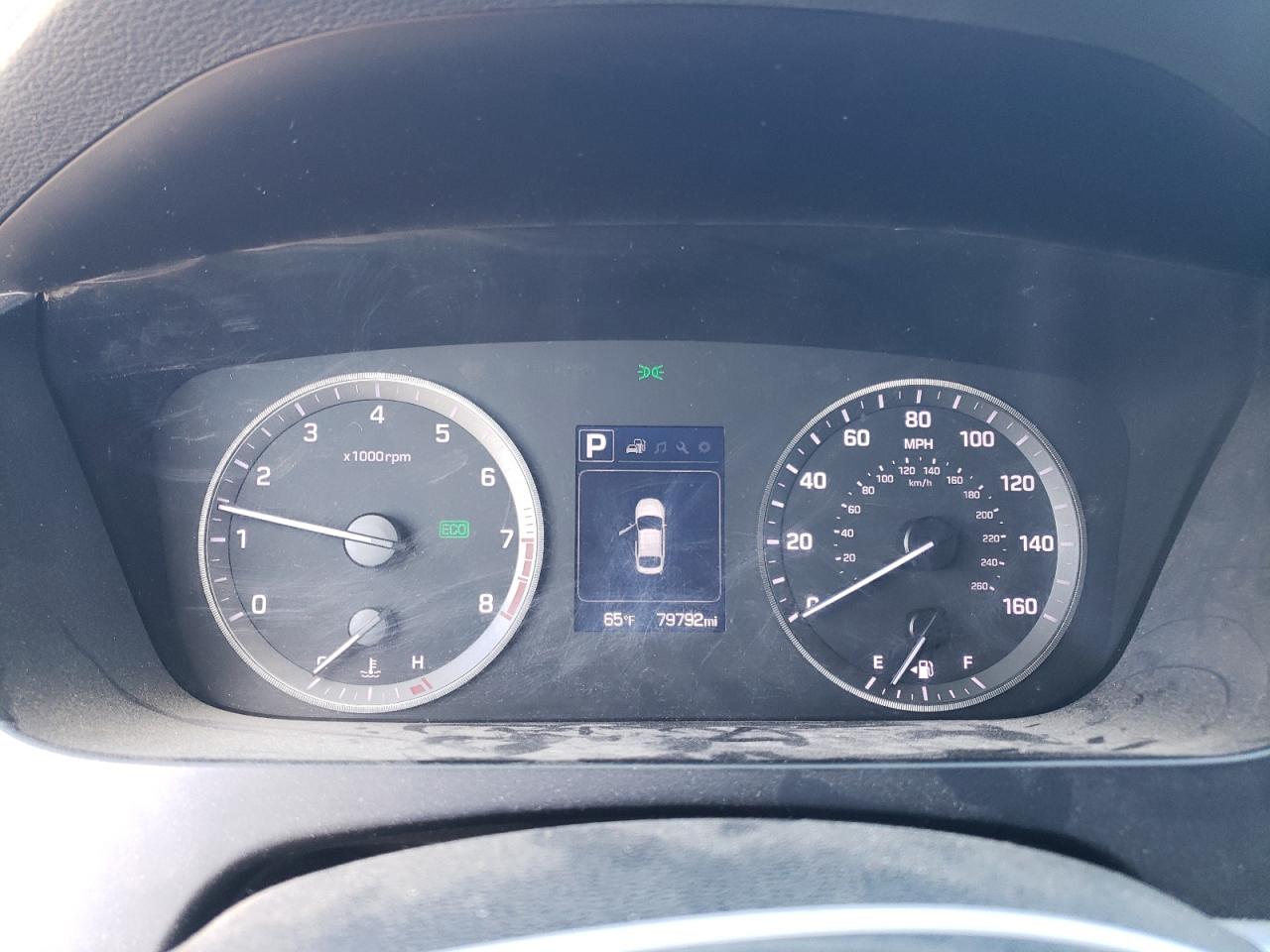 2015 Hyundai Sonata - Image 9