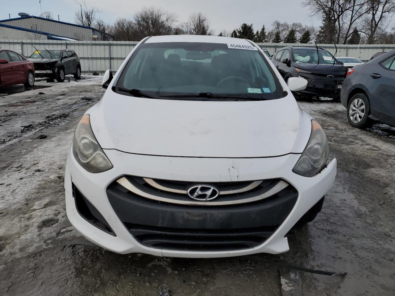 2013 Hyundai Elantra - Image 5