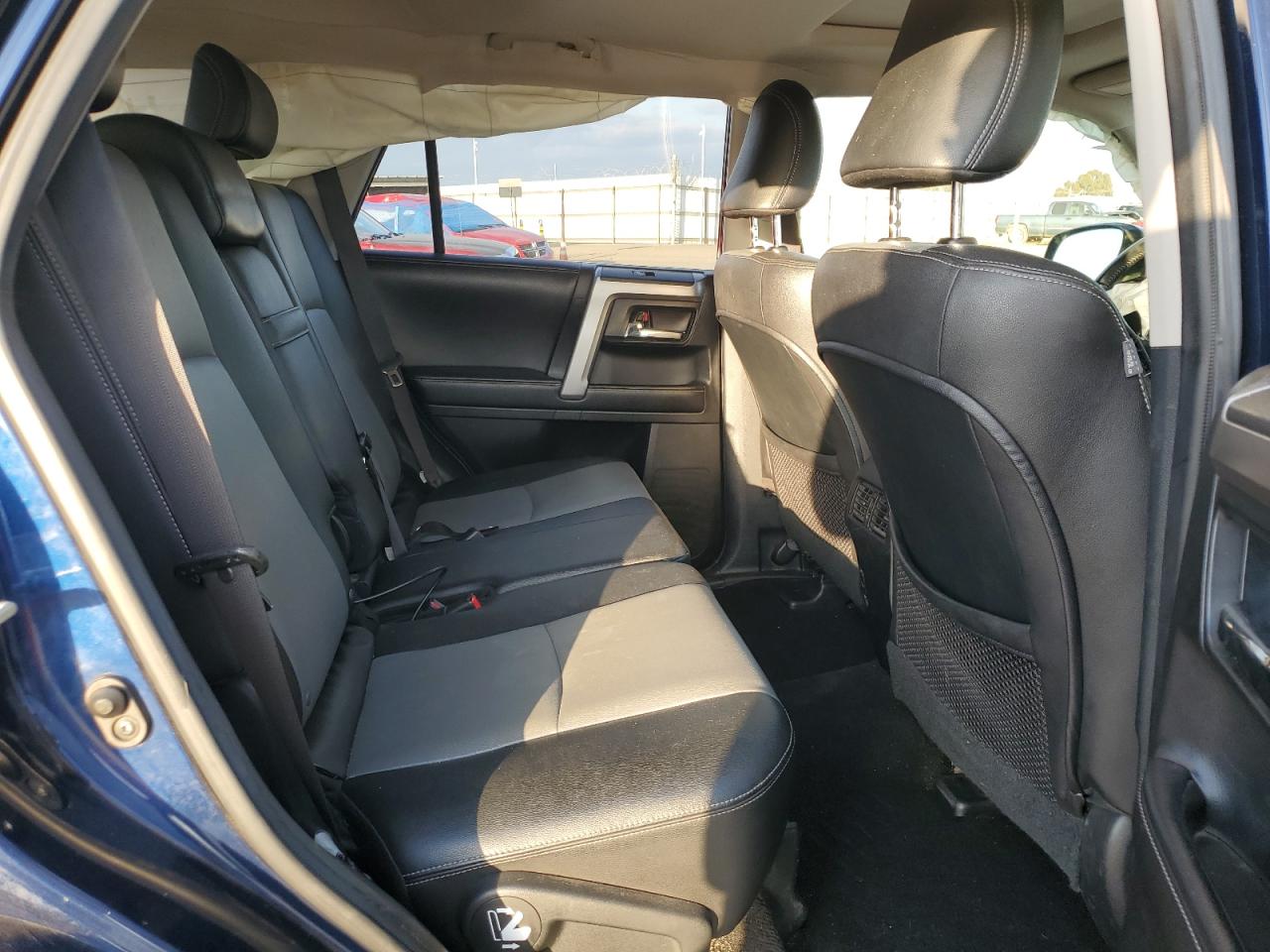 2016 Toyota 4Runner - Image 11