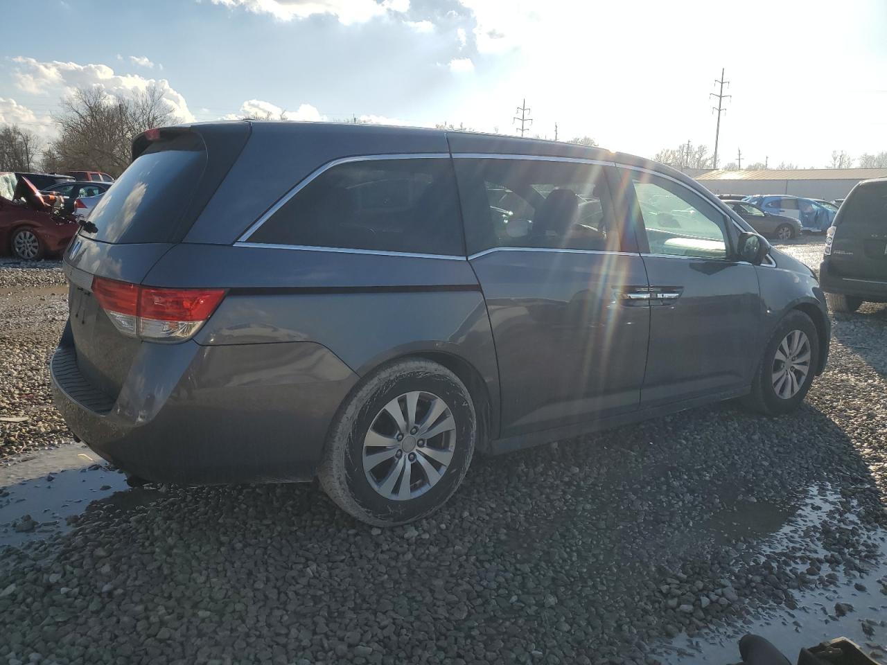 2015 Honda Odyssey - Image 3
