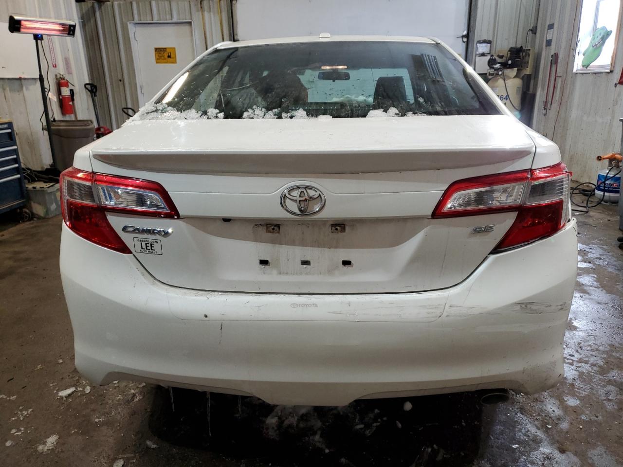 2014 Toyota Camry - Image 6