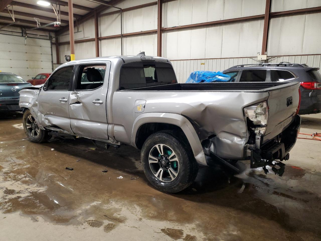 2019 Toyota Tacoma - Image 2