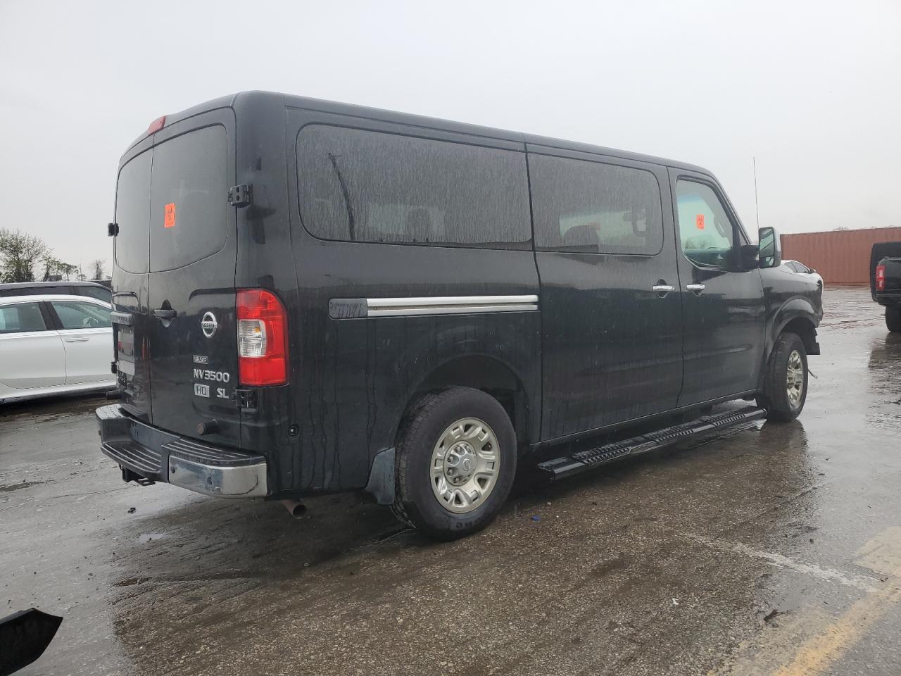 2015 Nissan NV - Image 3