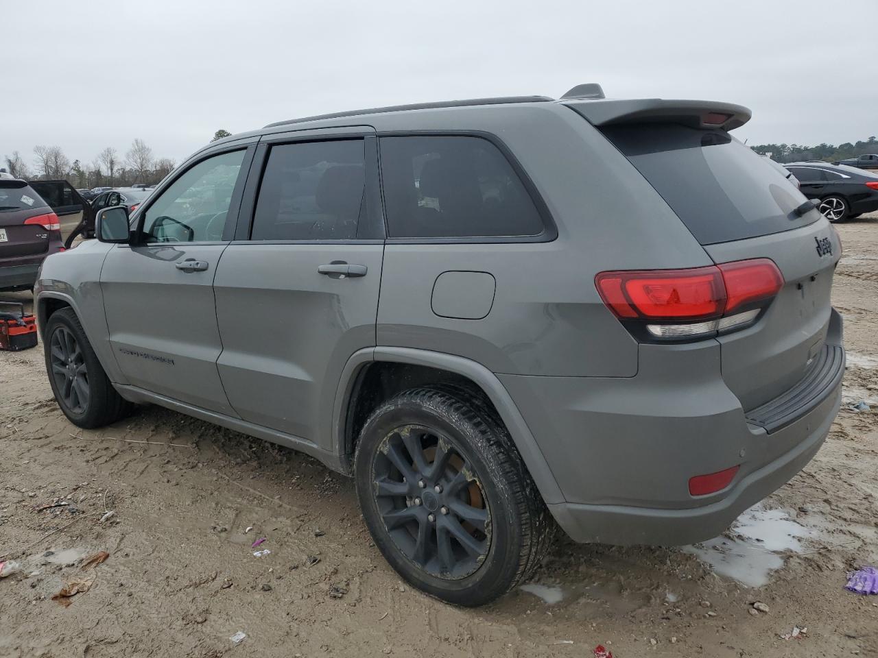 2021 Jeep Grand Cherokee - Image 2