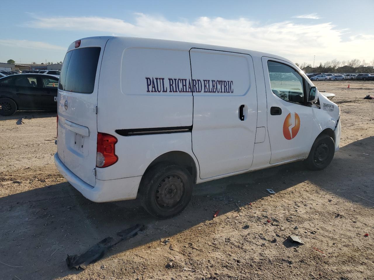 2015 Nissan NV - Image 3