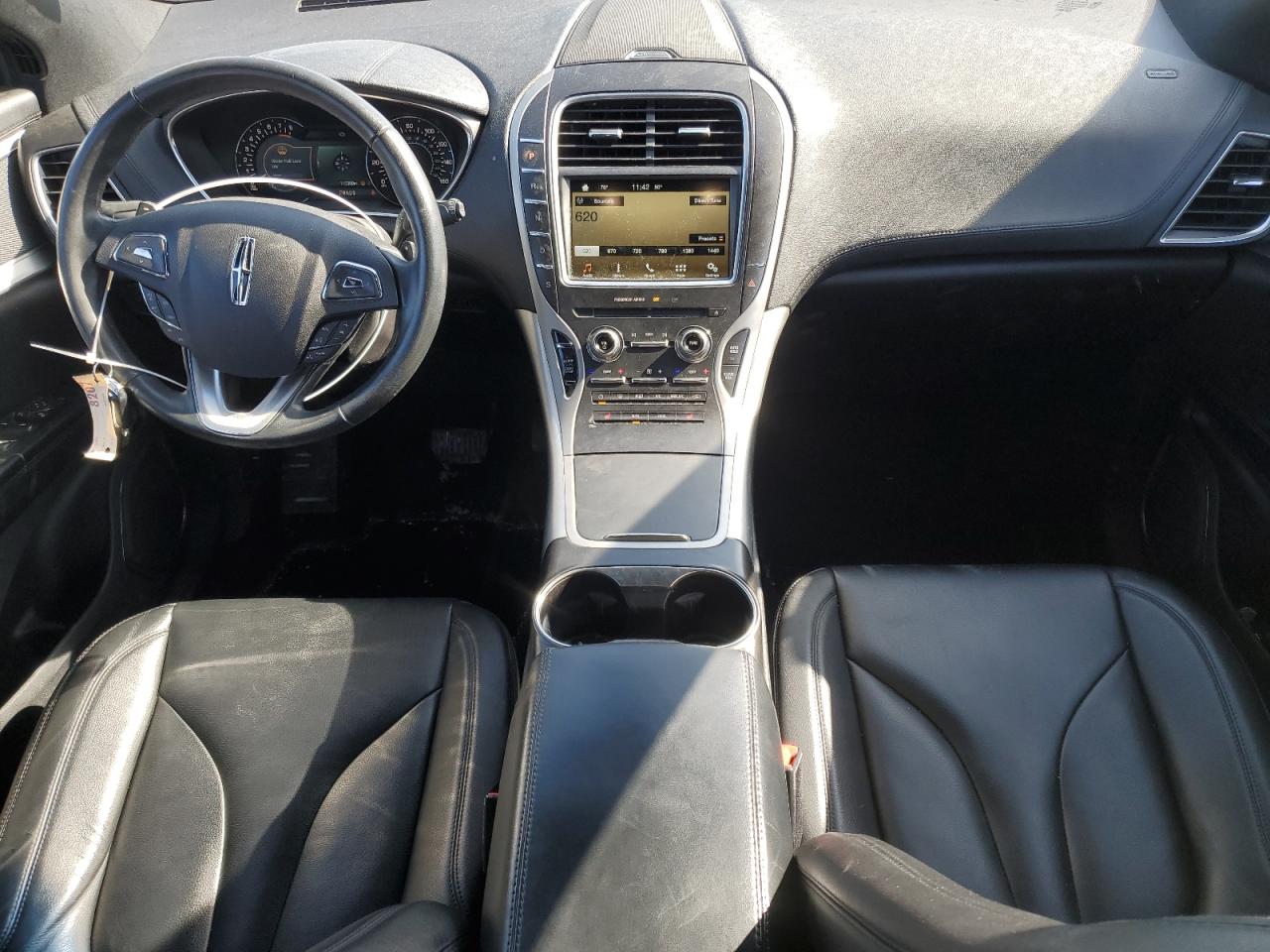 2016 Lincoln MKX - Image 8