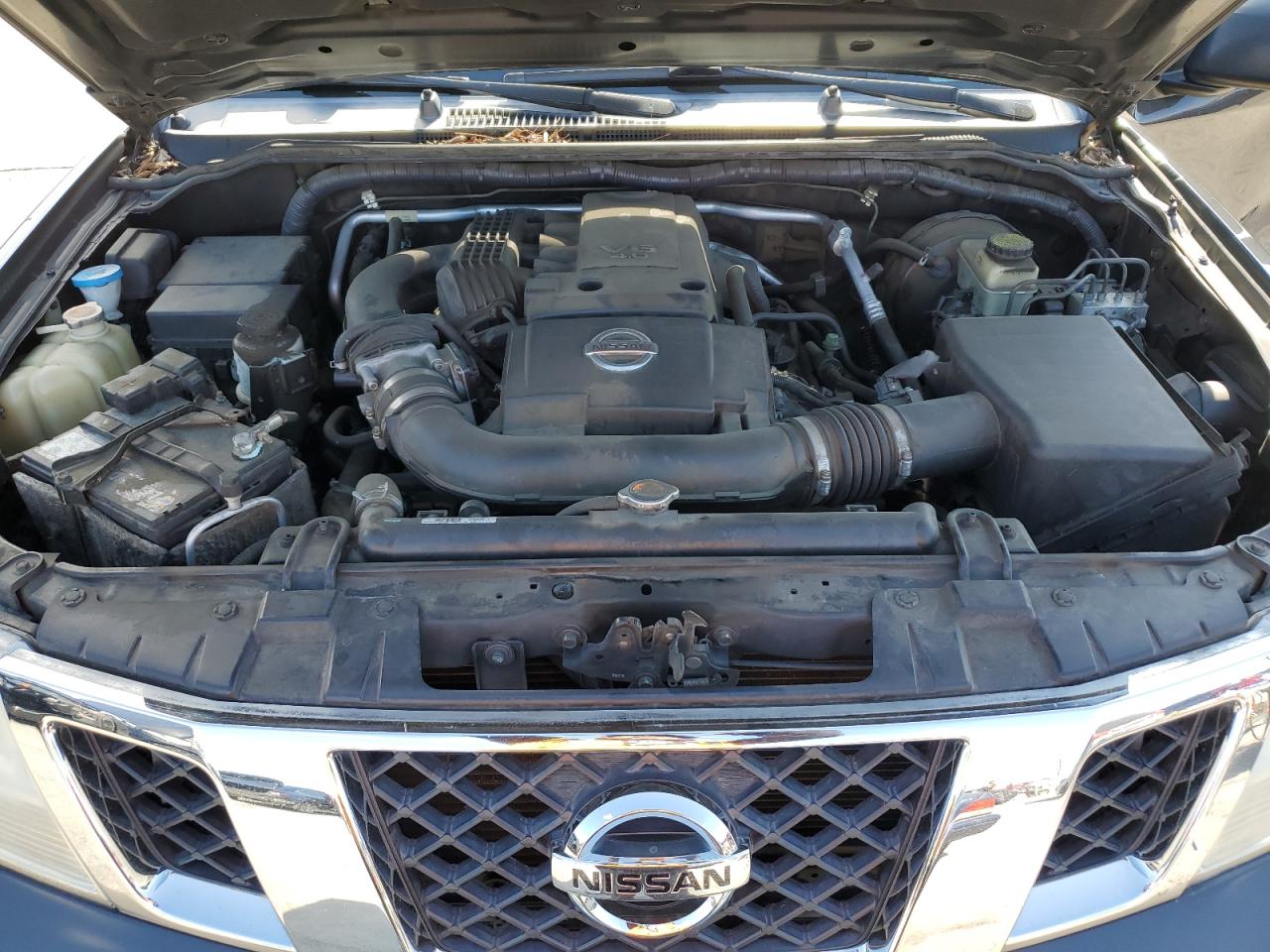 2015 Nissan Navara (Frontier) - Image 12
