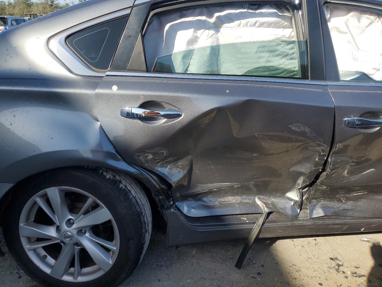 2014 Nissan Altima - Image 10
