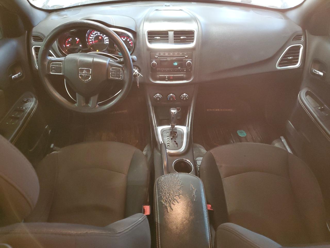 2013 Dodge Avenger - Image 8