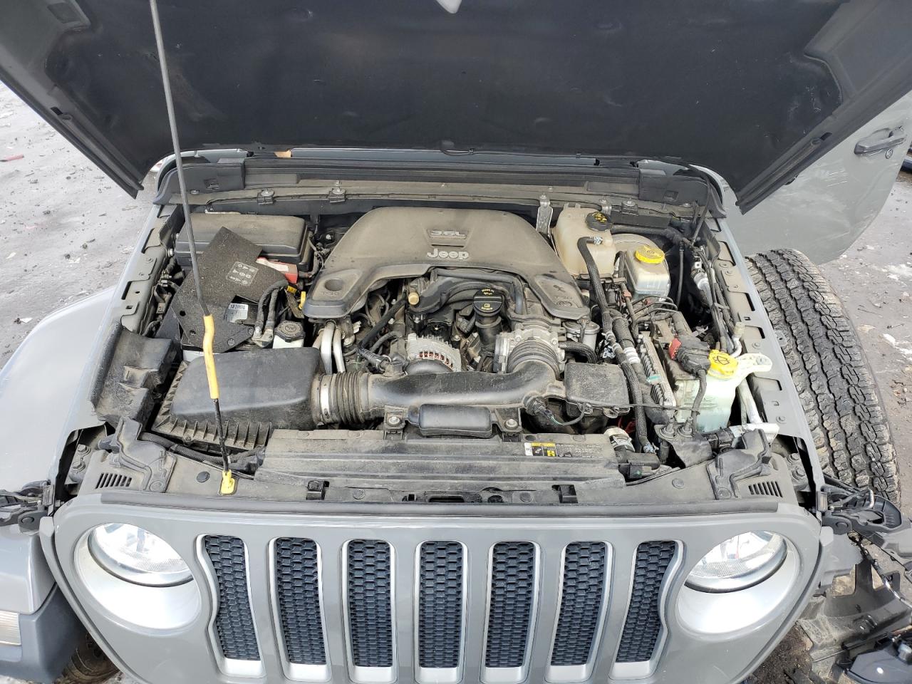2019 Jeep Wrangler - Image 11