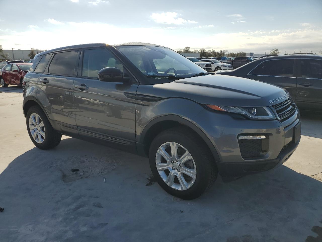 2016 Land Rover Range Rover - Image 4
