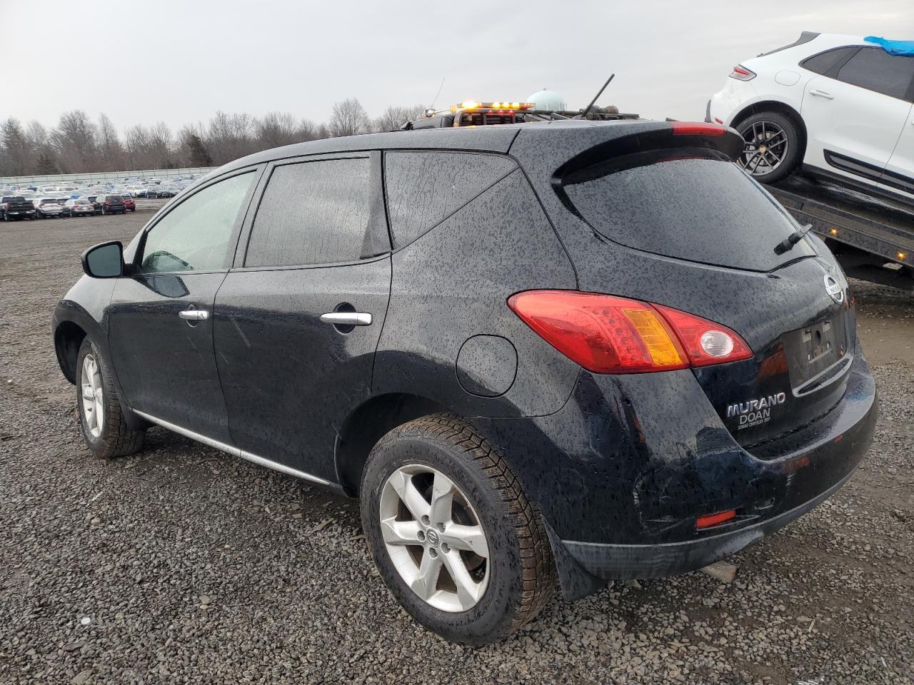 2010 Nissan Murano - Image 2