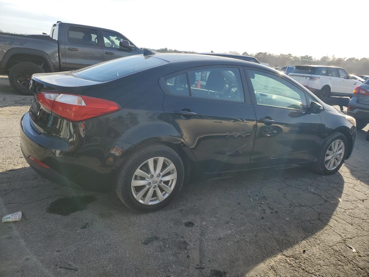 2015 Kia Forte - Image 3