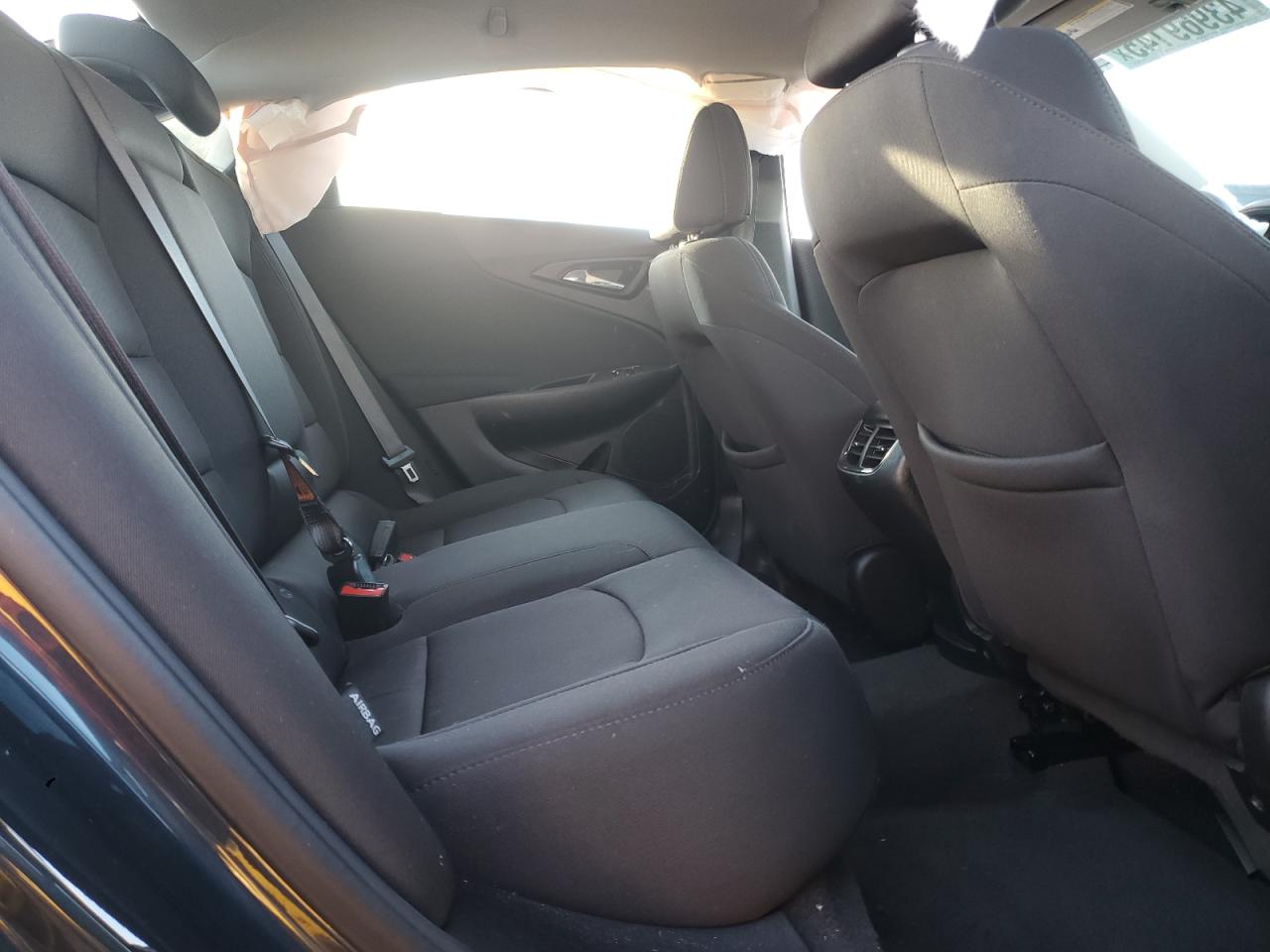 2021 Chevrolet Malibu - Image 10