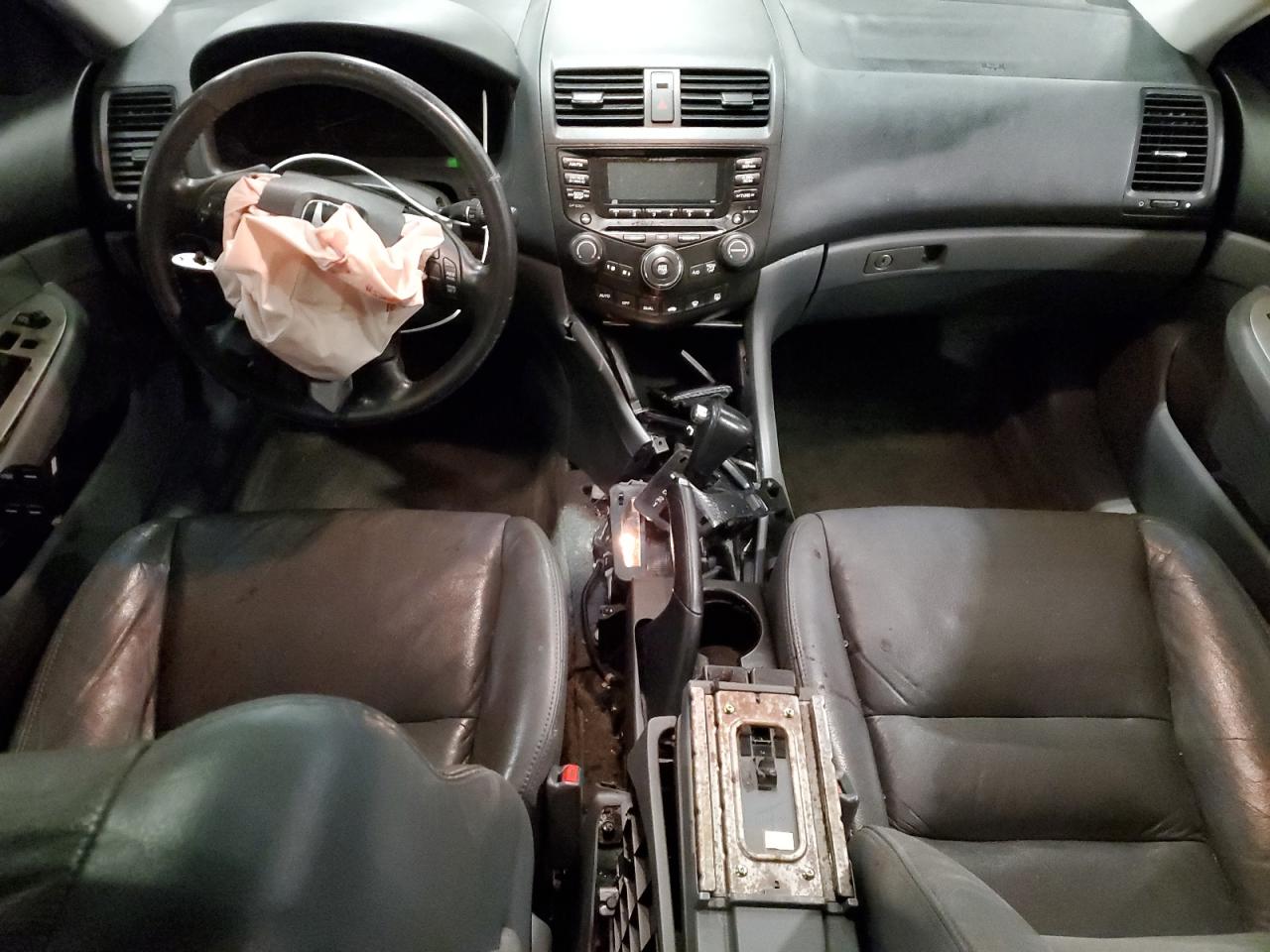 2005 Honda Accord - Image 8