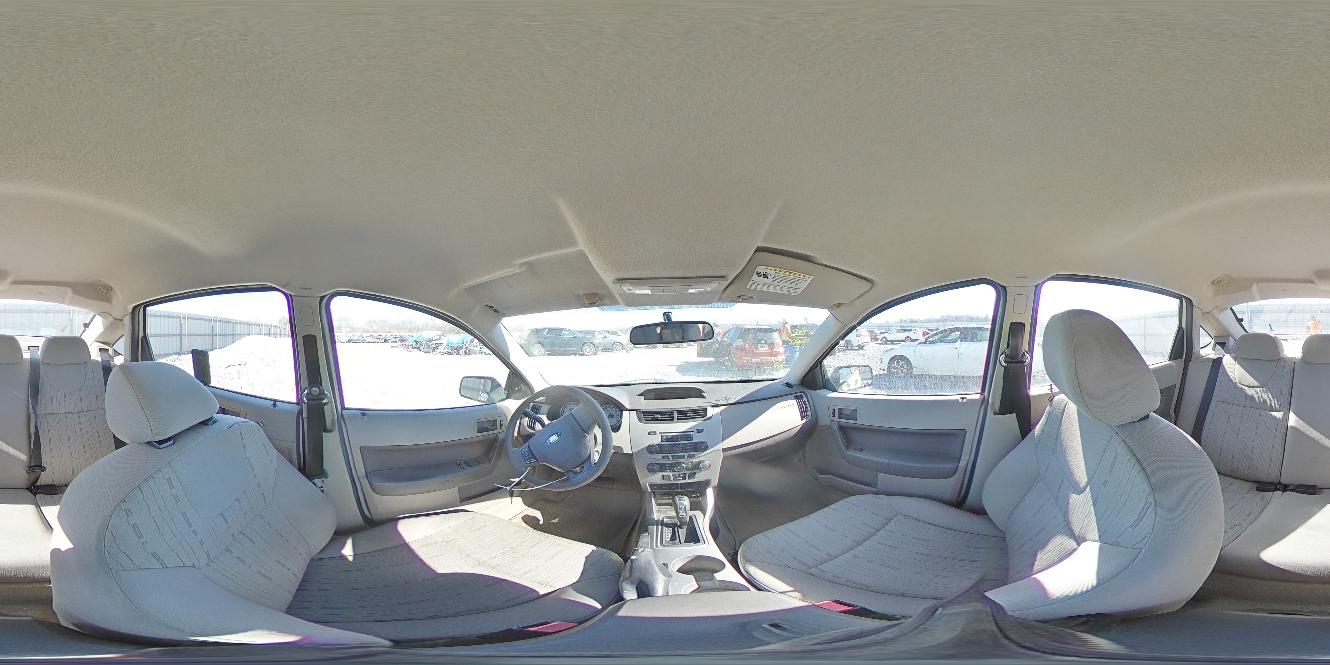 2009 Ford Focus - Image 12