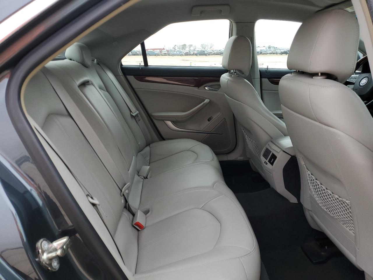2010 Cadillac CTS - Image 10