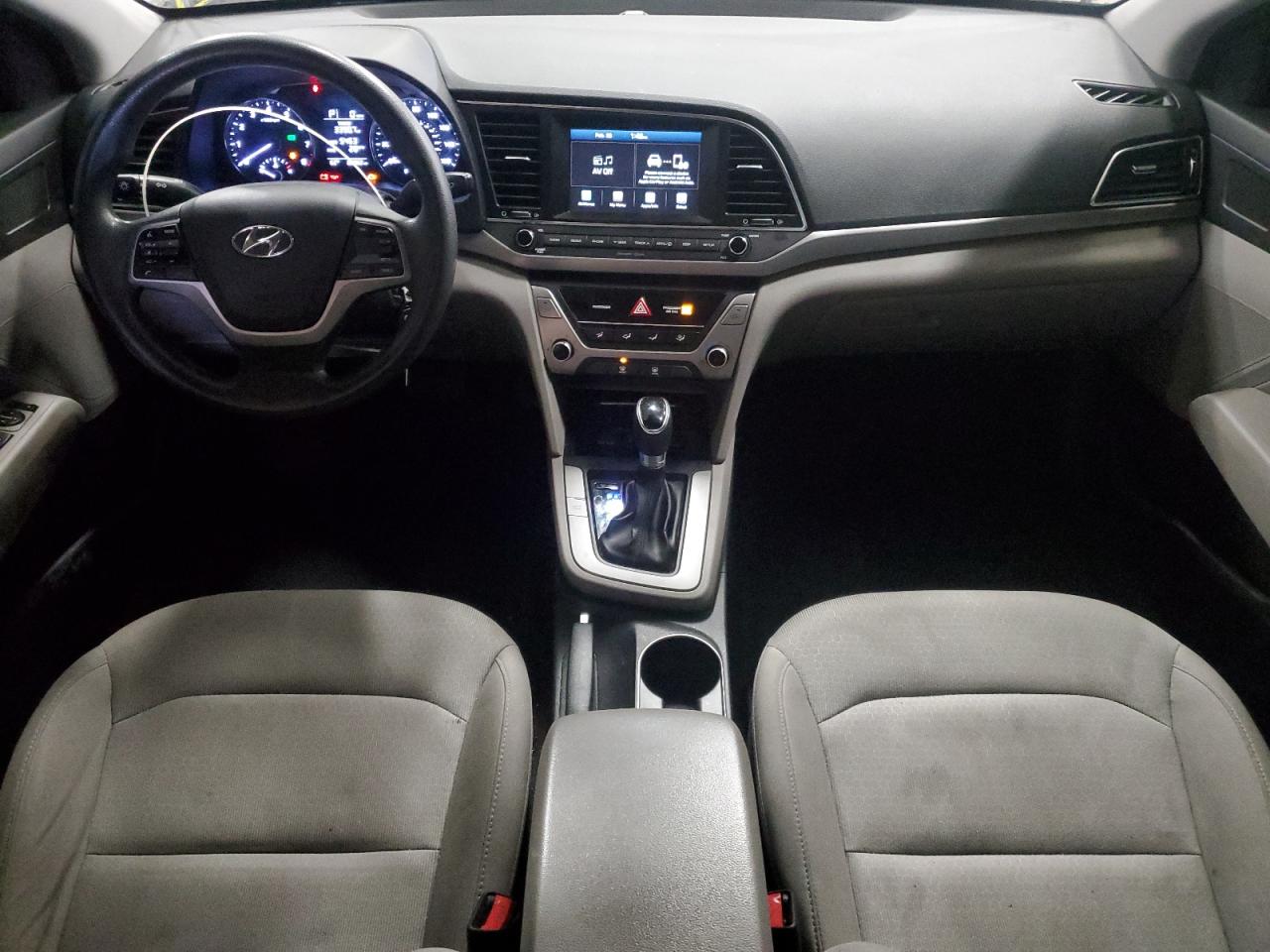 2017 Hyundai Elantra - Image 8